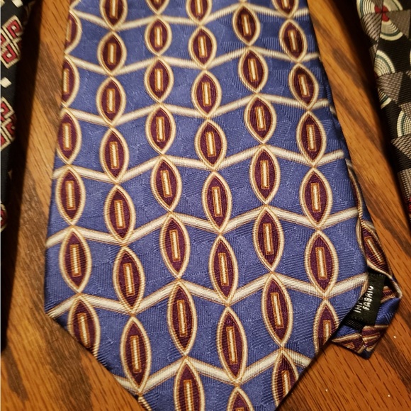 Joseph A. Bank, Daniel Fasson, Roundtree & York, Kenneth Cole 18-Tie Bundle 👔 - Picture 13 of 16